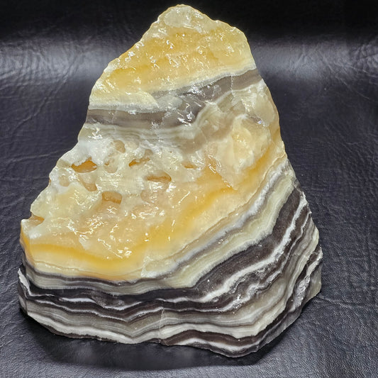 Banded Calcite