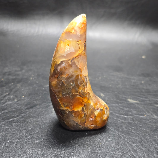 Yellow Seam Agate
