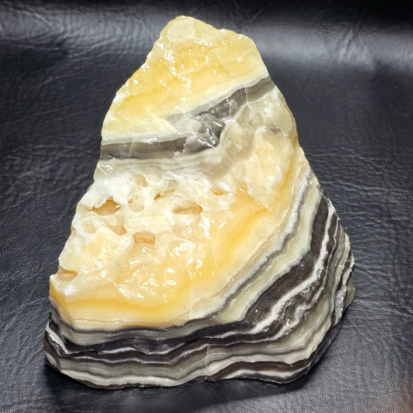 Banded Calcite